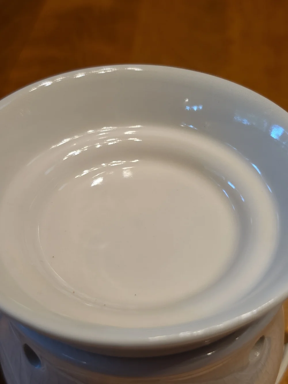 Scentsy White Ceramic Electric Wax Warmer